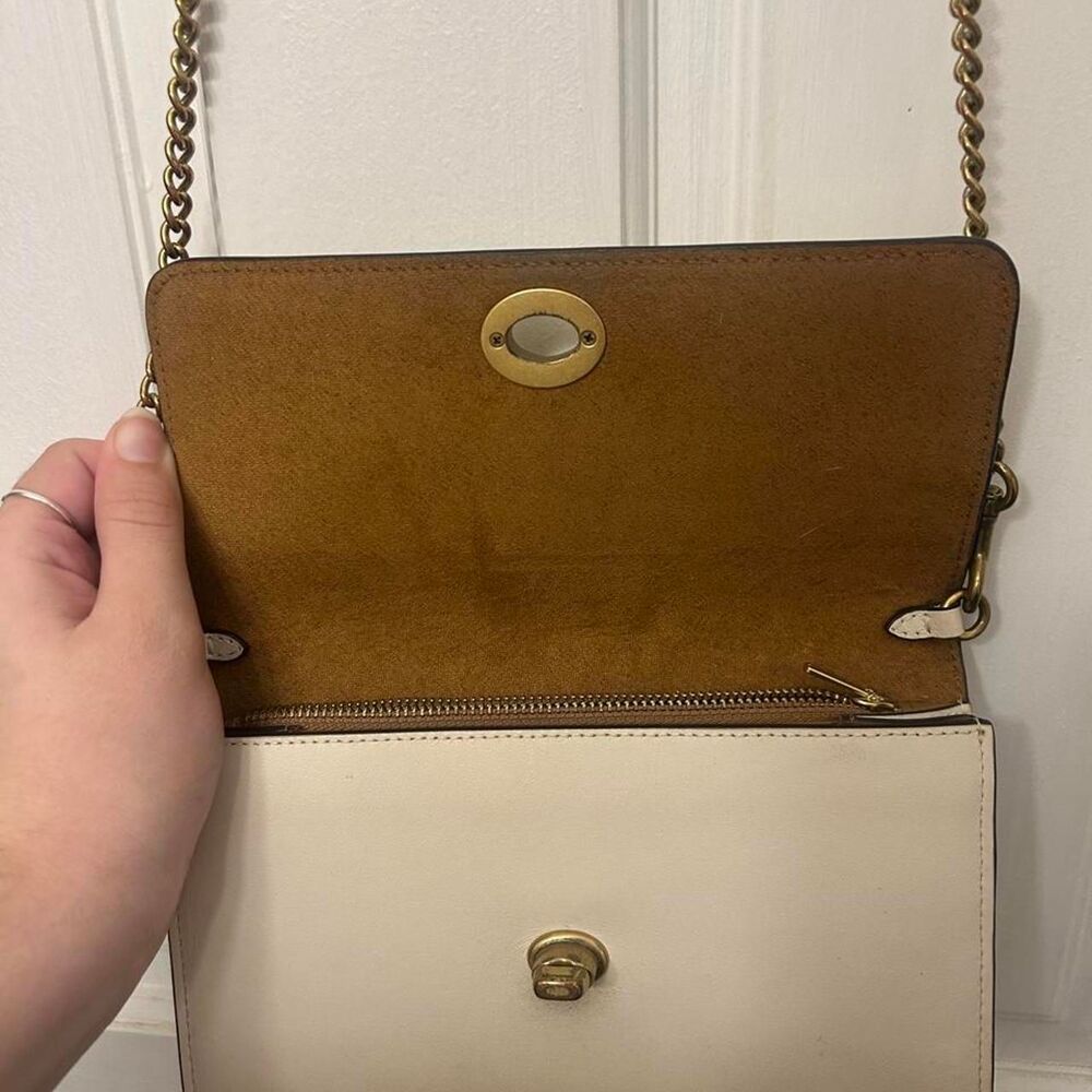 Coach Women's Cream Purse - Picture 4 of 6